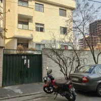 ۳۳۰متر ساختمان دربست