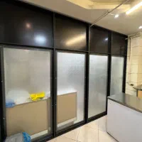 پارتیشن اداری بسیار تمیز