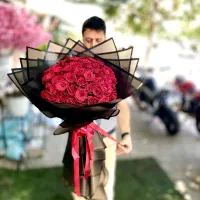 دسته گل 100 شاخه رزهلندی