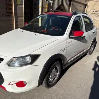 کوییک سفید قرمز ۱۴۰۱