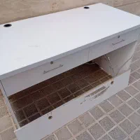 میز چوبی سیستم