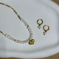 گردنبند مروارید پرورشی و قلب