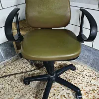 صندلی اداری گردان