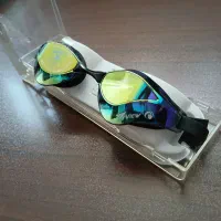 عینک شنا حرفه ای