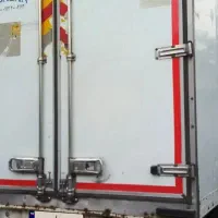 ۶تن یخچالدار اتاق بزرگ|خودرو سنگین|رشت, کوی بیانی|دیوار