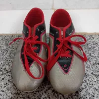 کفش فوتبالی