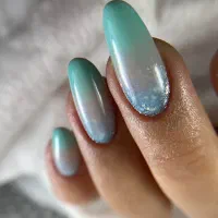 خدمات ناخن در بندرانزلی (بیش از ۷سال سابقه)