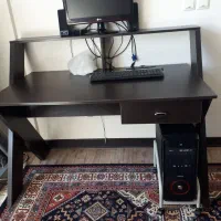 میز تحریر با کتابخانه ام وی اف