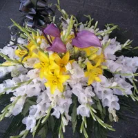 تاج گل و سبد ختم طبیعی مراسم ترحیم|خدمات پذیرایی، مراسم|تبریز, |دیوار