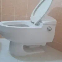 توالت فرنگی و روشویی پایه دار،آیینه روشویی