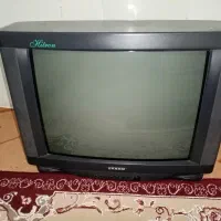 تلویزیون. صنام. 21 اینچ. سالم