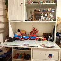 کتابخانه ومیز تحریر چوبی
