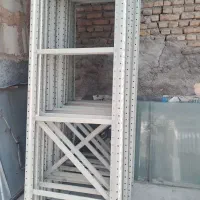 کفی ۹۰در ۳متر وکفی ۹۰در ۲۵۰ وپایه ۳متری و۲متری