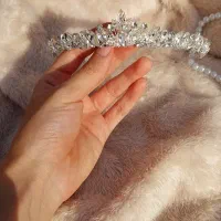 عروس و همراهی (تاج و ریسه)|صنایع دستی و سایر لوازم تزئینی|سرپل ذهاب, |دیوار