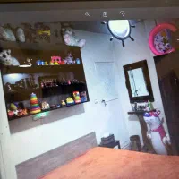 یک عدد کمد سه طبقه ،کتابخانه رایگان