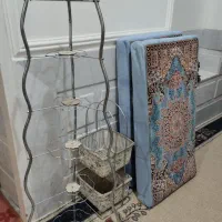 ۲ عدد پشتی ، استند دیگ ، جا پیازی و سیب زمینی