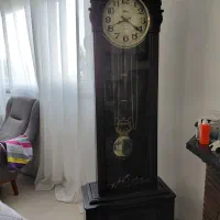 ساعت ایستاده. دو تیکه