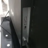 تلویزیون 43 اینچ BLEST و میز تلویزیون|تلویزیون و پروژکتور|میمه, |دیوار