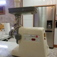 چرخ گوشت ناسیونال ژاپنی