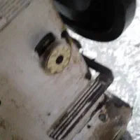 چرخ ضخیم دوز|چرخ خیاطی و ریسندگی|پاکدشت, خاتون آباد|دیوار