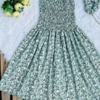 لباس زیر بعلت جمع کردن مغازه