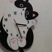 ساعت دیواری چوبی