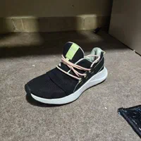 کفش ورزشی Under Armour سایز ۴۰.۵|کیف، کفش، کمربند|تهران, مجیدآباد|دیوار