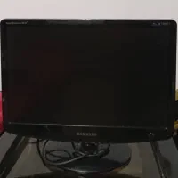 مانیتور سامسونگ ۱۹ اینچ کارکرده با کیبورد