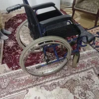 ویلچر در حد نو میباشد|پزشکی|رشت, یخسازی|دیوار