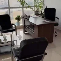 ۷۲ متر فول کارشناسان رو به میدان و پارک
