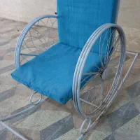 صندلی مادربزرگ اهنی