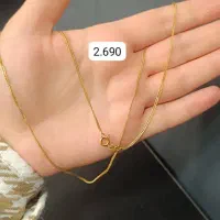 مدال ورساچ ویترینی و زنجیر|جواهرات|یاسوج, |دیوار