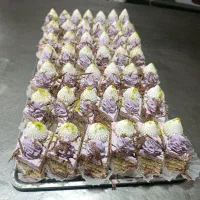 کارگاه تولیدی شیرینی تر و دسر و کیک تولد|خدمات پذیرایی، مراسم|فولادشهر, B1|دیوار