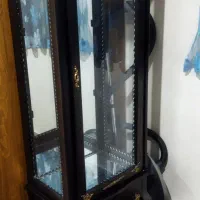 بوفه پایه دار