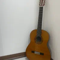 گیتار یاماها c40