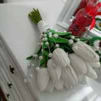18 شاخه دسته گل لاله عروس