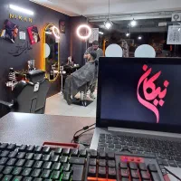 یک همکار آرایشگر آقا،کار بلد و مسلط نیازمندیم