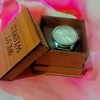 برند ساعت|ساعت|هشتگرد, هشتگرد قدیم|دیوار