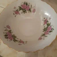 کاسه گل سرخ