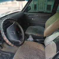 پیکان سواری مدل ۸۲