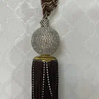 گل میخ پرده