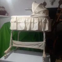 گهواره و تخت نوزاد