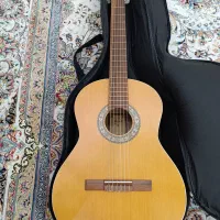 گیتار m5 با کاور کاملا نو