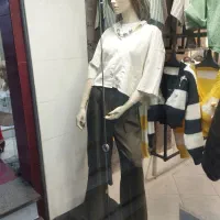 فروش مانکن زنانه ، اتاق پرو ، آویز لباس