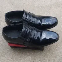 کفش نو فروشی