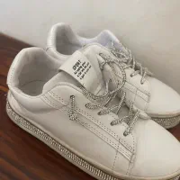 کتونی مجلسی سفید