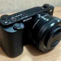 دوربین سونی Sony ZV-E10‌، مشابه آکبند (زیر ۵۰ شات)