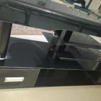 میز تلویزیون ،میز خاطره،۴تا عسلی،ومیز بزرگ