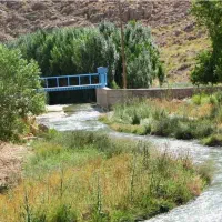 زمین-مسکونی-اسفرجان-با-سند-تک-برگ