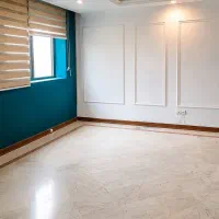 شریعتی دوراهی قلهک ۱۱۰متر مجتمع پزشکان
